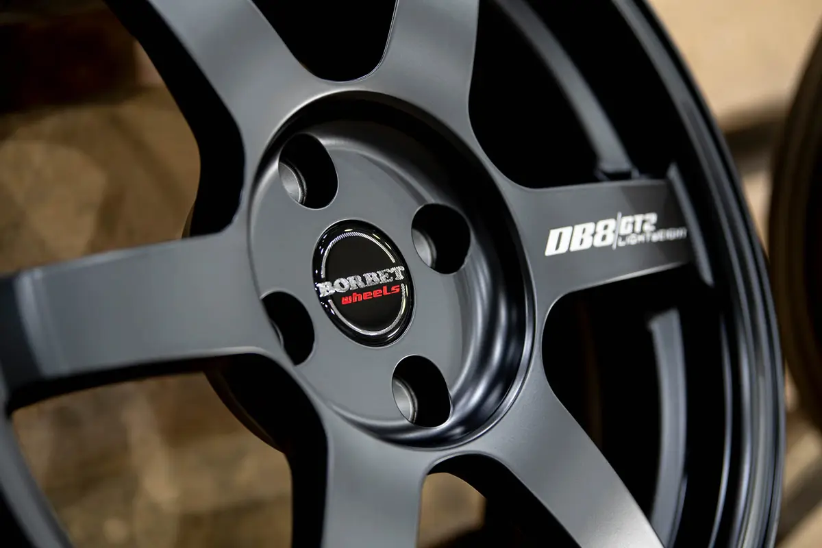 2025 BORBET DB8GT2 17 Zoll black matt HO BORBET7693 klein