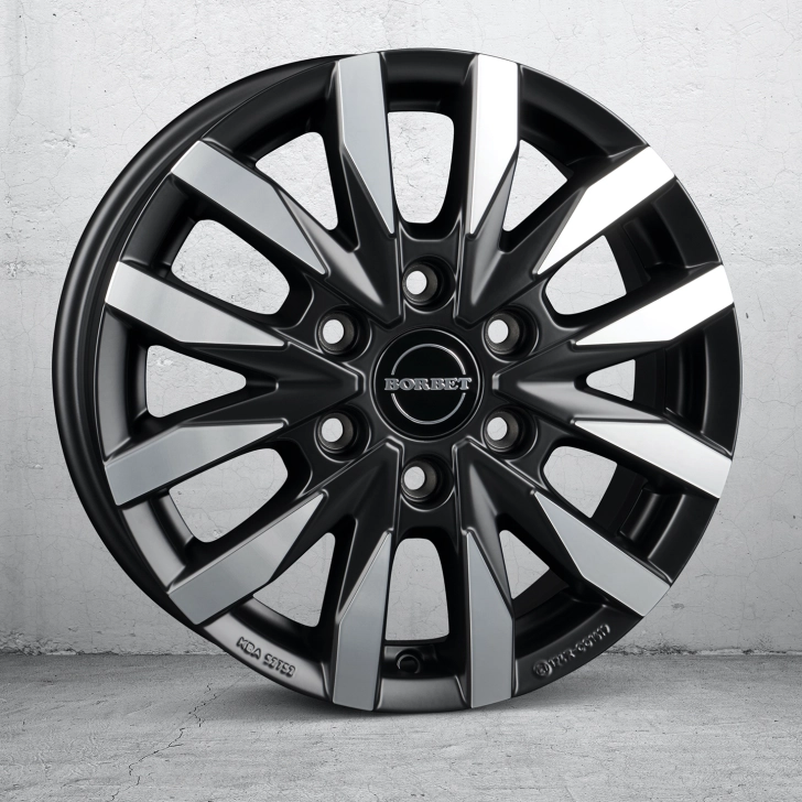 BORBET CW6- black pol matt 4