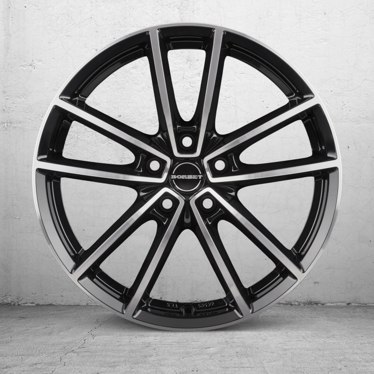 BORBET W- black glossy pol. 3