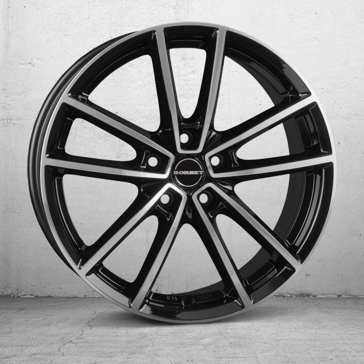 BORBET W- black glossy pol. 4