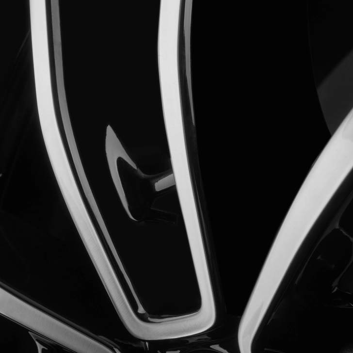 W 1818 black polished glossy Detail 02