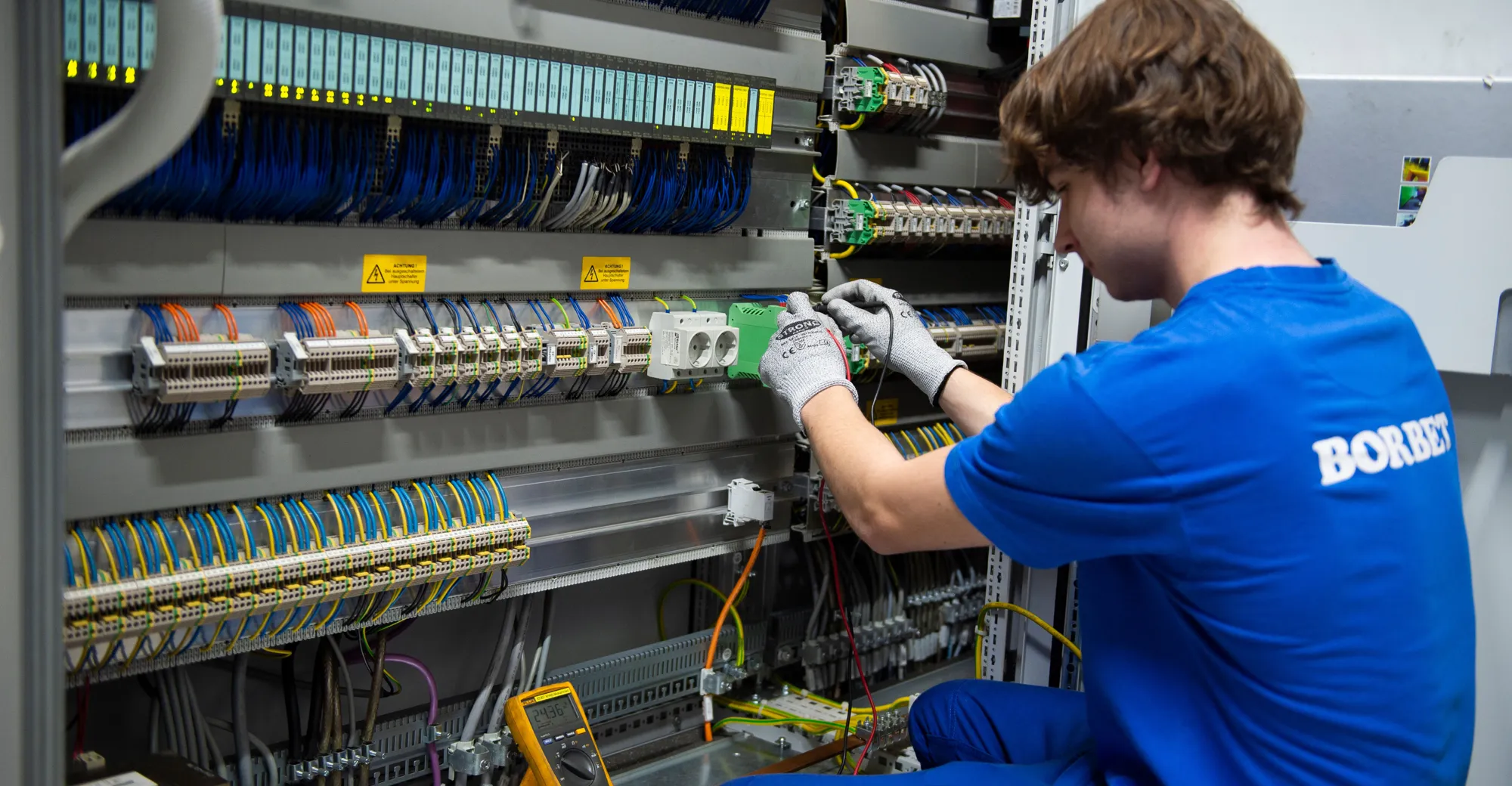 Elektrotechniker Lehre BORBET Austria 0562